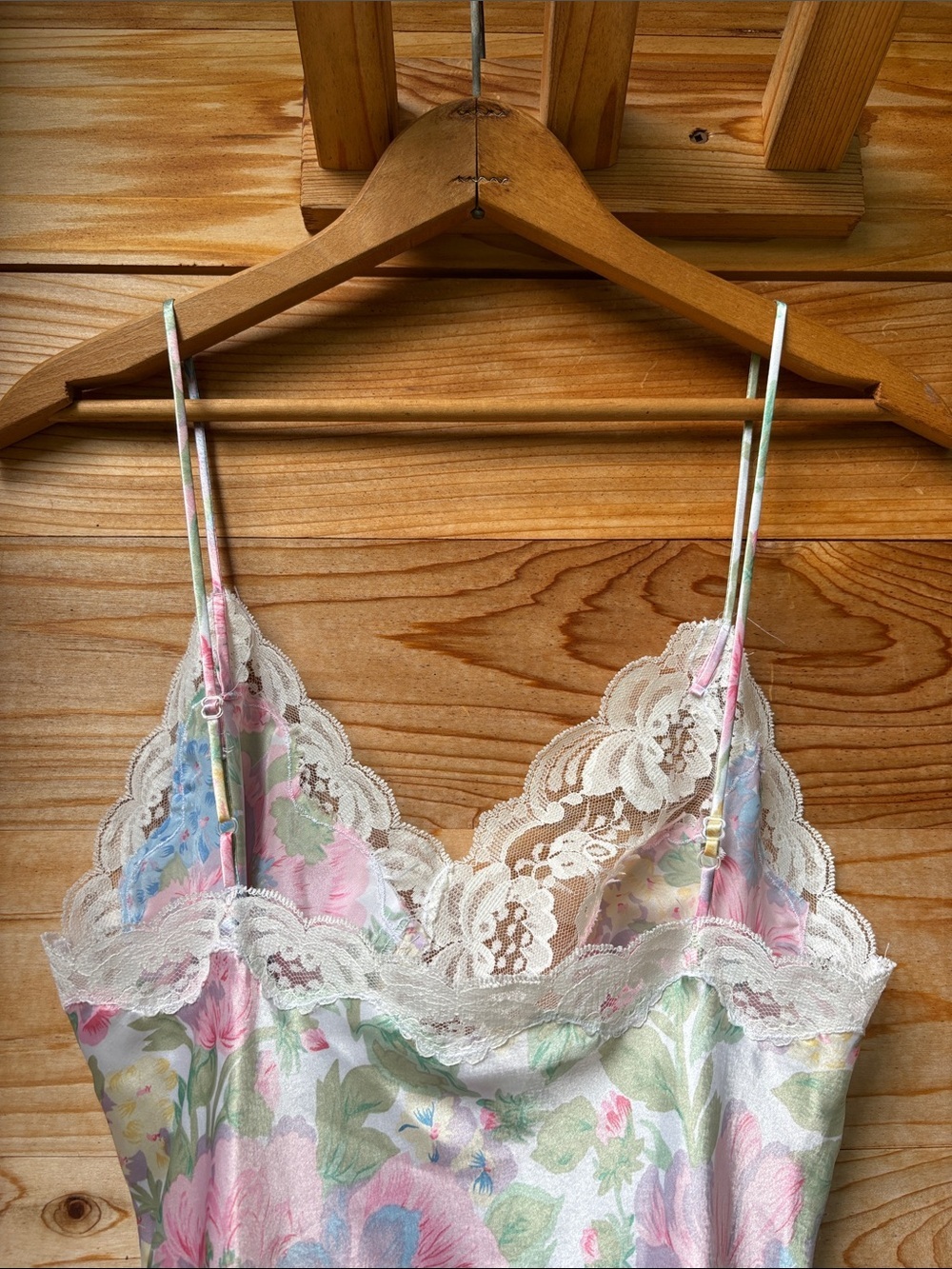 Vintage Gold Label Victoria’s Secret Floral Lace Slip Dress | Small | Y2K - Picture 5 of 9